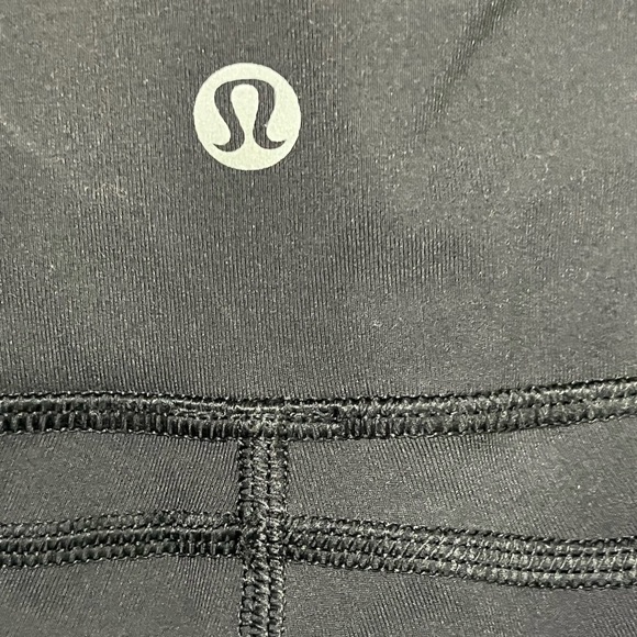Lululemon Women’s Black High-Rise Full-Length Leggings - Size 2 - Picture 2 of 10